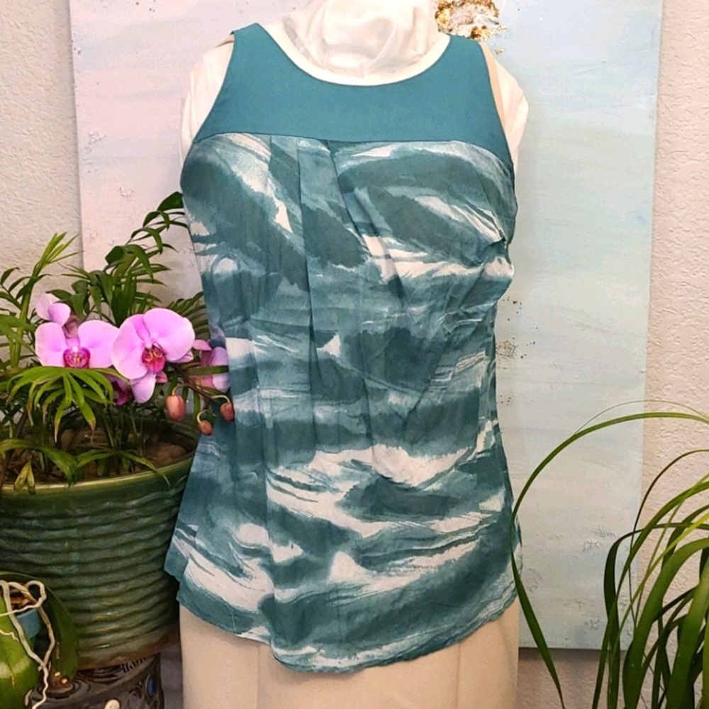 ❣️FIRM PRICE❣️ BCBG Sheer Tank Top Sz 8